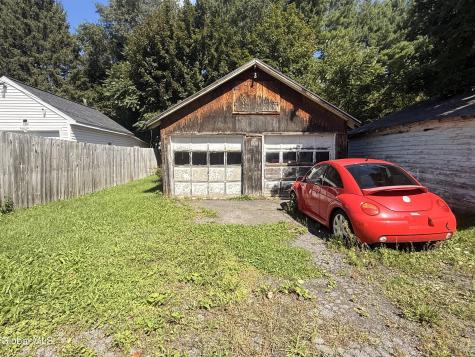 1017 Raymond Street Schenectady NY 12308