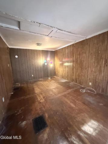 1017 Raymond Street Schenectady NY 12308
