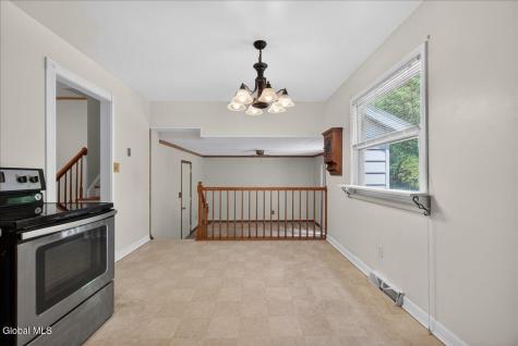 114 Hathorn Boulevard Saratoga Springs NY 12866