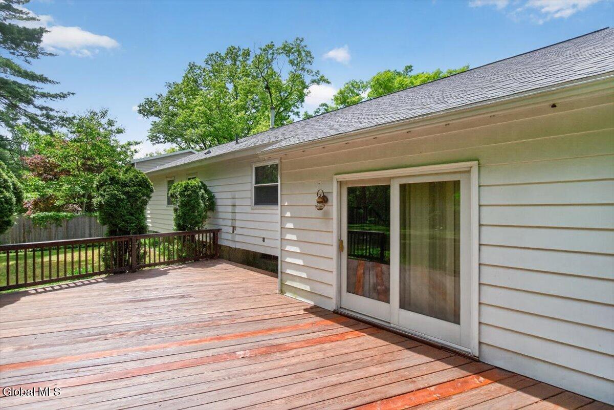 114 Hathorn Boulevard Saratoga Springs NY 12866