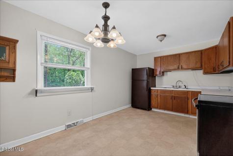 114 Hathorn Boulevard Saratoga Springs NY 12866