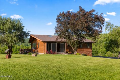 1072 Ravine Road Berne NY 12023