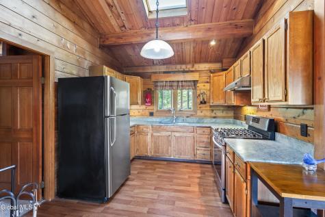 1072 Ravine Road Berne NY 12023