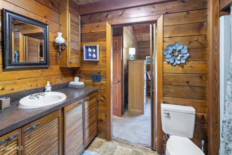 1072 Ravine Road Berne NY 12023