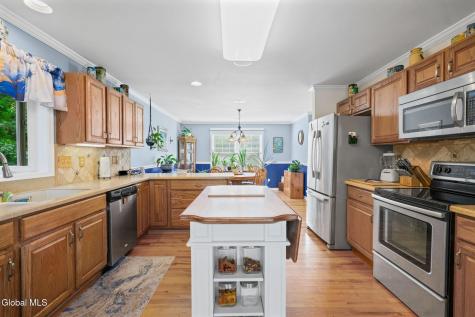 57 Bonner Avenue Schenectady NY 12304
