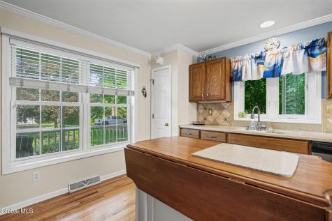 57 Bonner Avenue Schenectady NY 12304