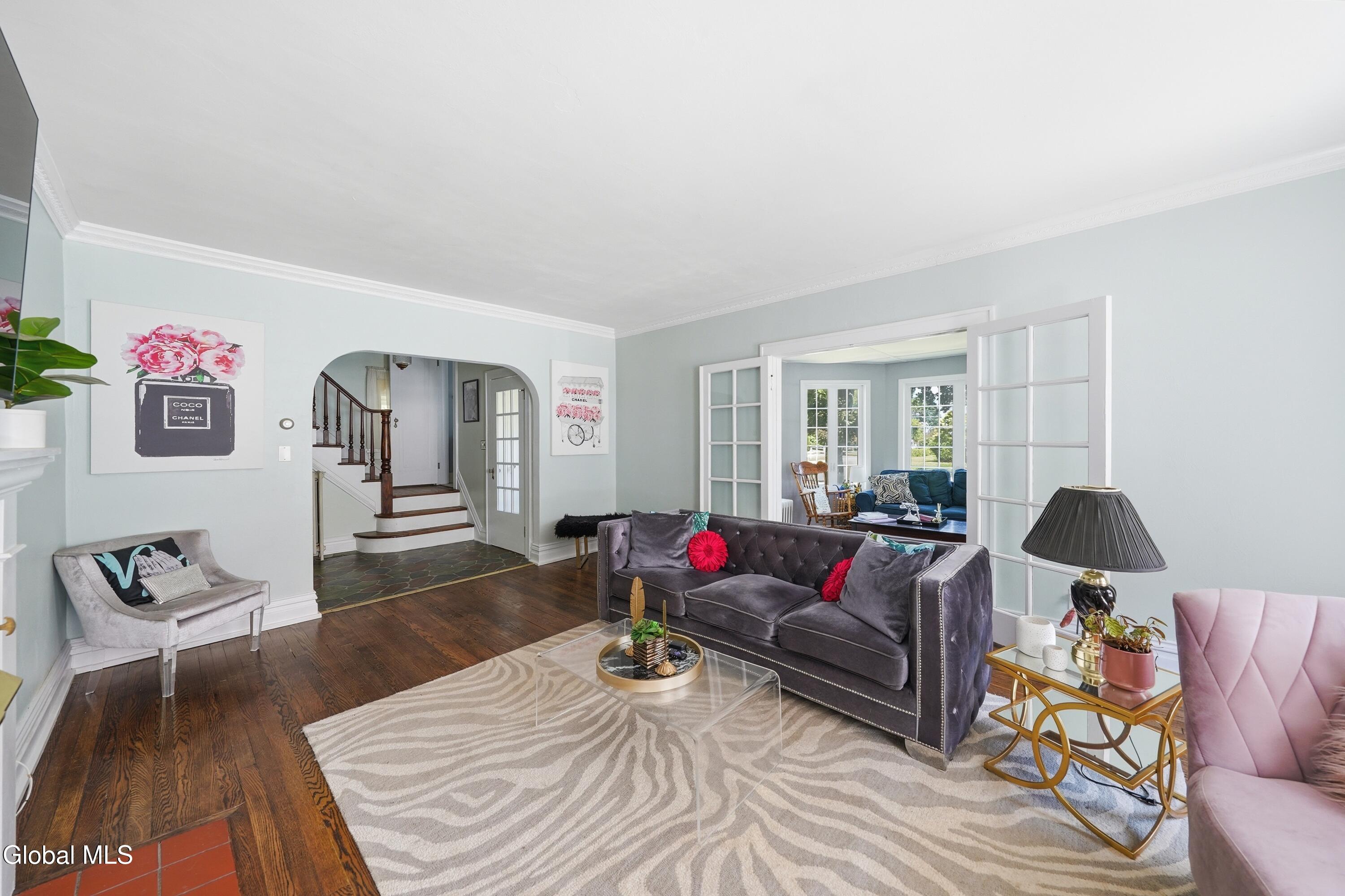 279 S Main Avenue Albany NY 12208