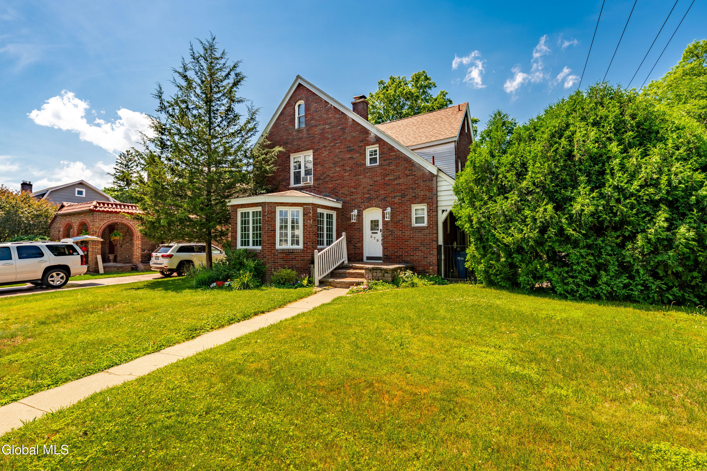 279 S Main Avenue Albany NY 12208