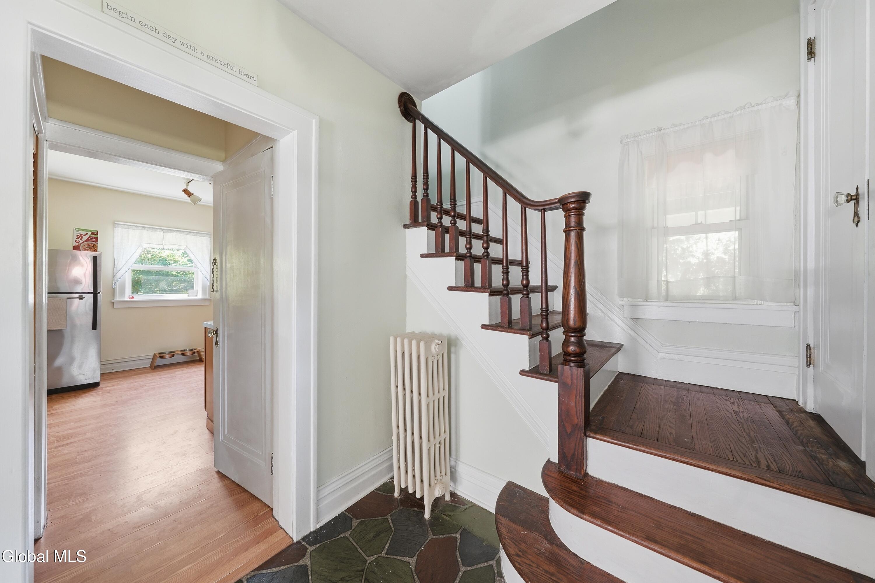 279 S Main Avenue Albany NY 12208