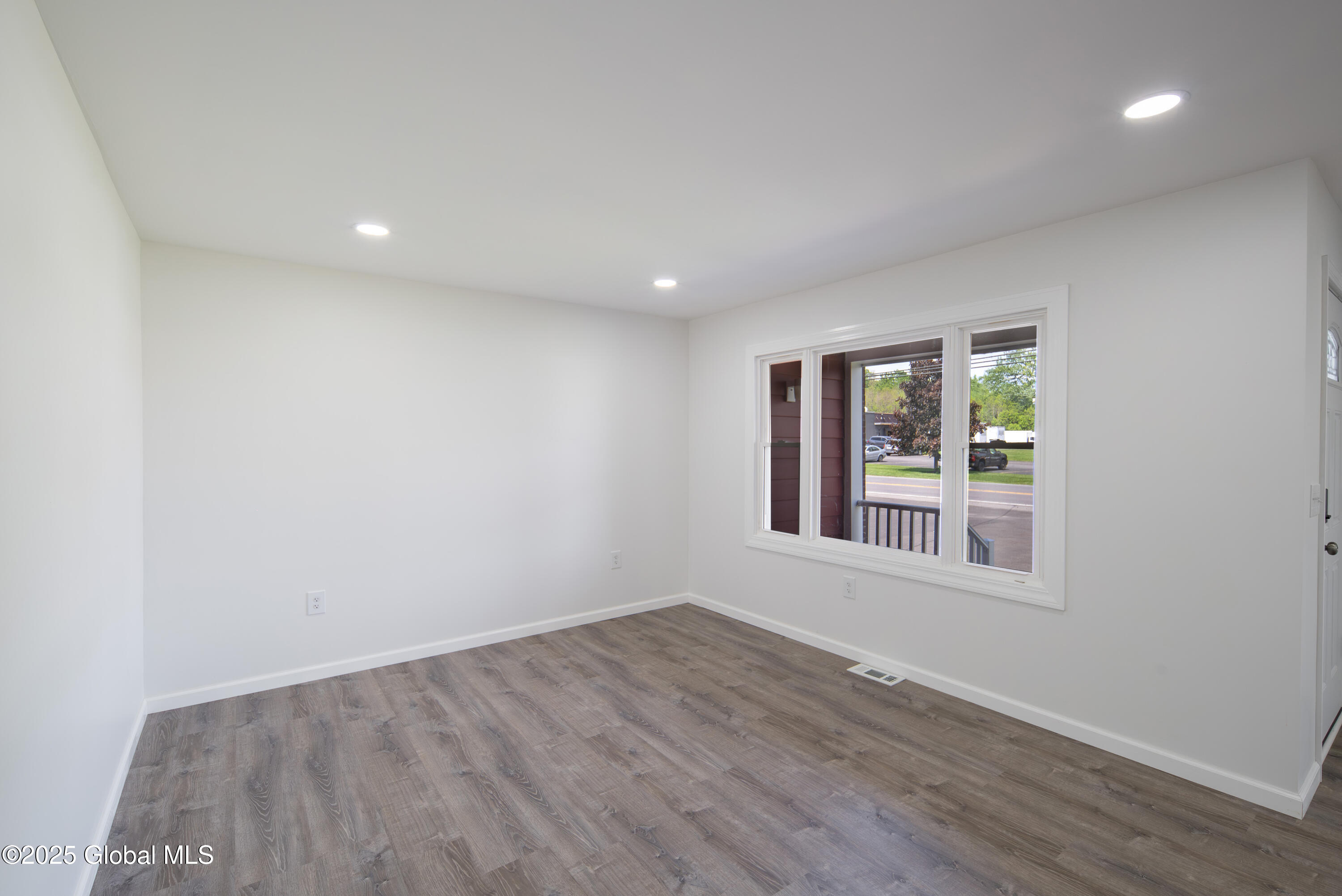 135 Freemans Bridge Road Glenville NY 12302
