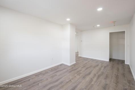 135 Freemans Bridge Road Glenville NY 12302