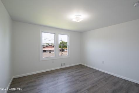 135 Freemans Bridge Road Glenville NY 12302