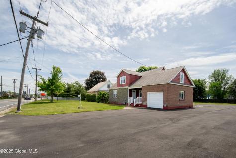 135 Freemans Bridge Road Glenville NY 12302