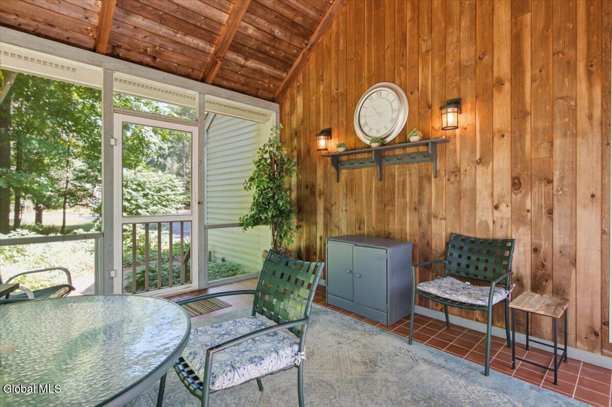 1 Brookshire Trace Queensbury NY 12804