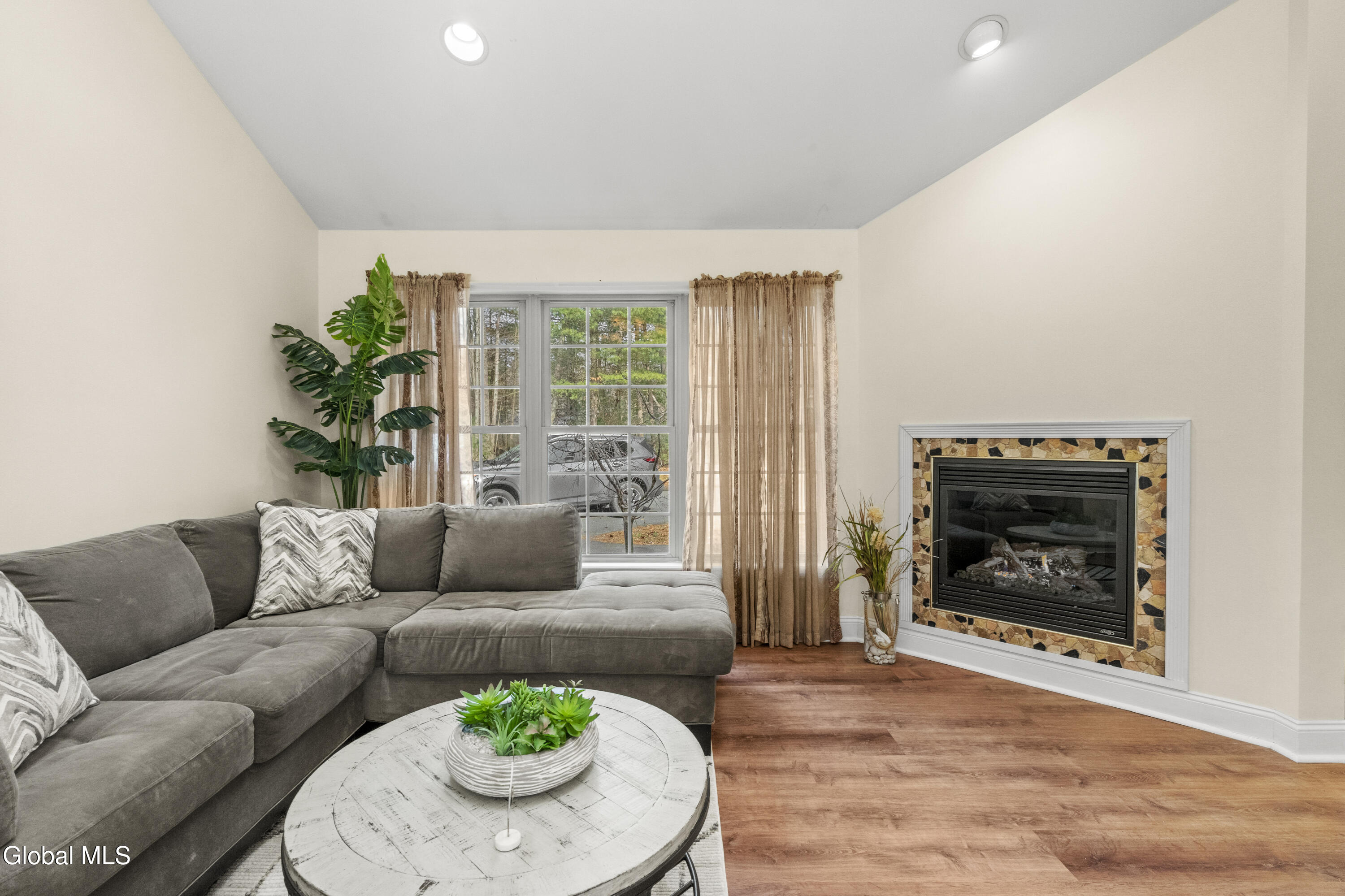 210 Stewart Point Road Nassau NY 12123