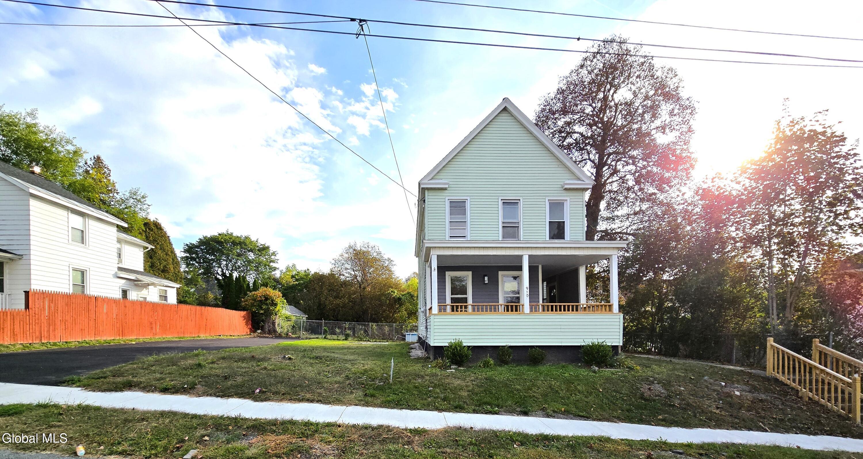 910 Gerling Street Schenectady NY 12308