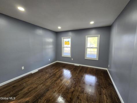910 Gerling Street Schenectady NY 12308
