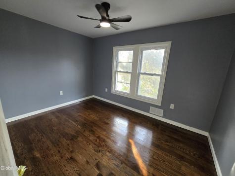 910 Gerling Street Schenectady NY 12308