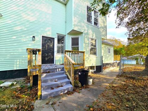 910 Gerling Street Schenectady NY 12308