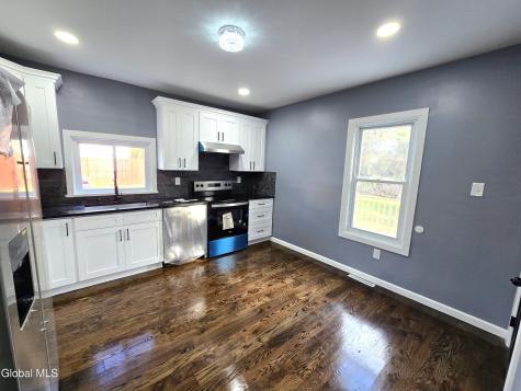910 Gerling Street Schenectady NY 12308