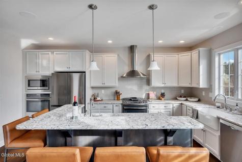 11 Sundance Lane Colonie NY 12211