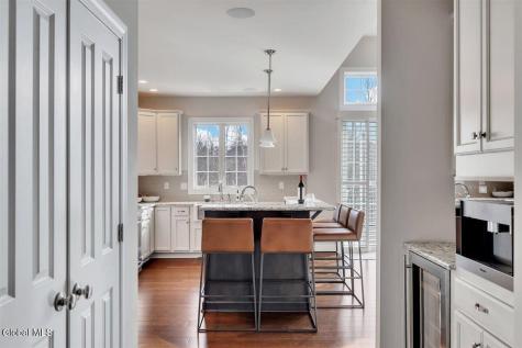 11 Sundance Lane Colonie NY 12211