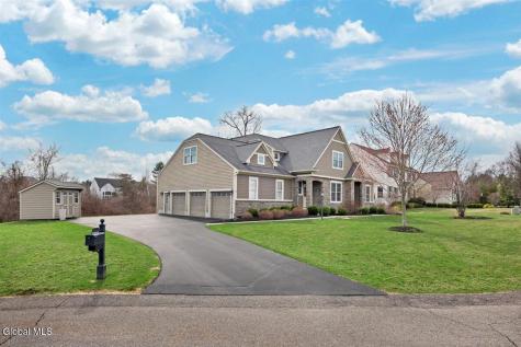 11 Sundance Lane Colonie NY 12211