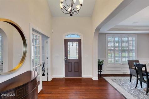 11 Sundance Lane Colonie NY 12211