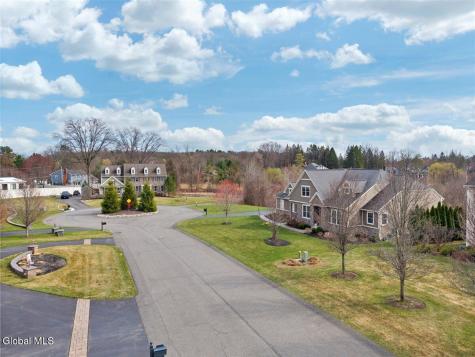 11 Sundance Lane Colonie NY 12211