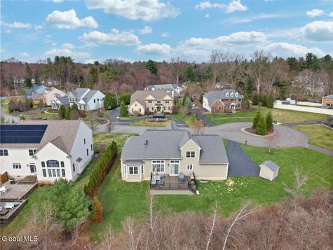 11 Sundance Lane Colonie NY 12211