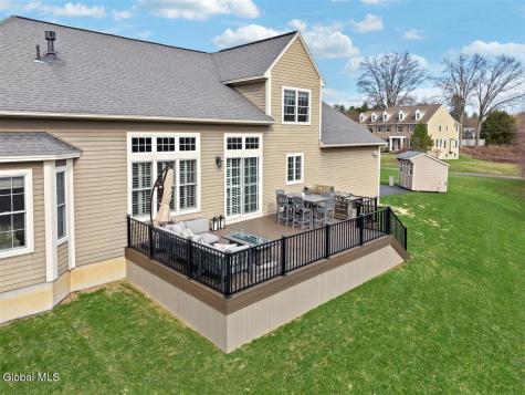 11 Sundance Lane Colonie NY 12211