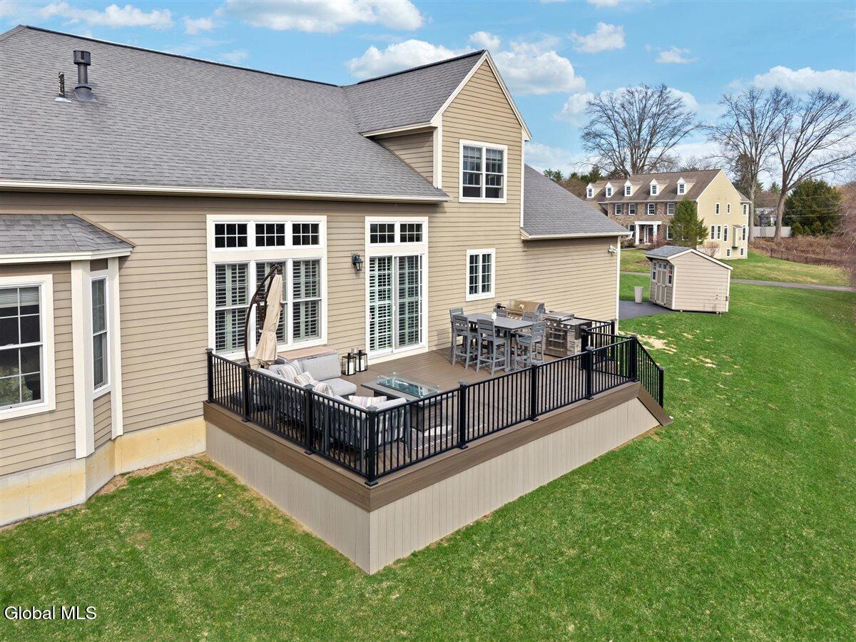 11 Sundance Lane Colonie NY 12211