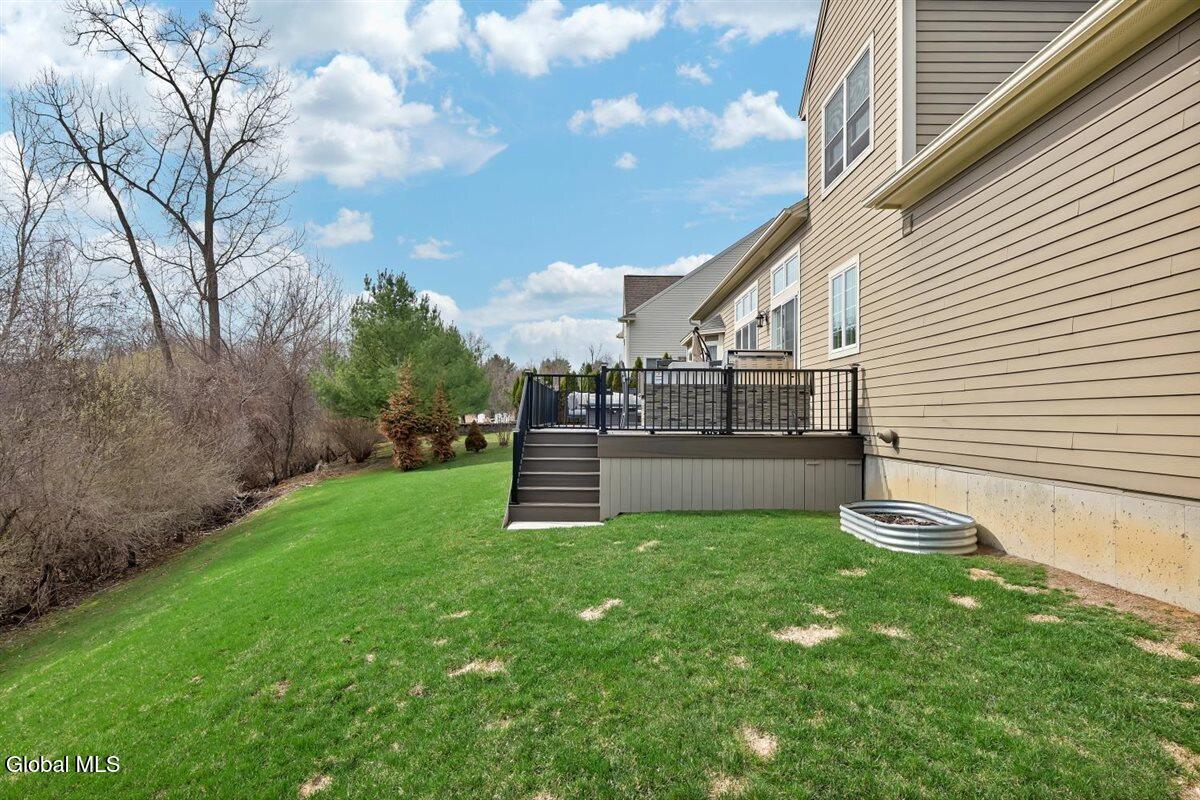 11 Sundance Lane Colonie NY 12211