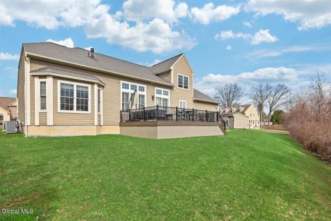 11 Sundance Lane Colonie NY 12211