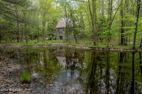 8 Robin Ann Lane Westerlo NY 12193