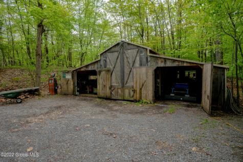 8 Robin Ann Lane Westerlo NY 12193