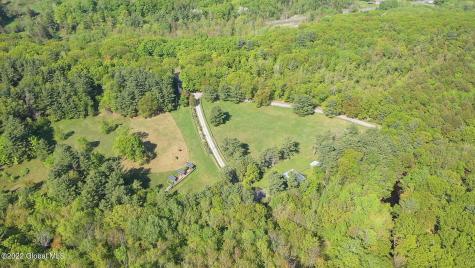 8 Robin Ann Lane Westerlo NY 12193