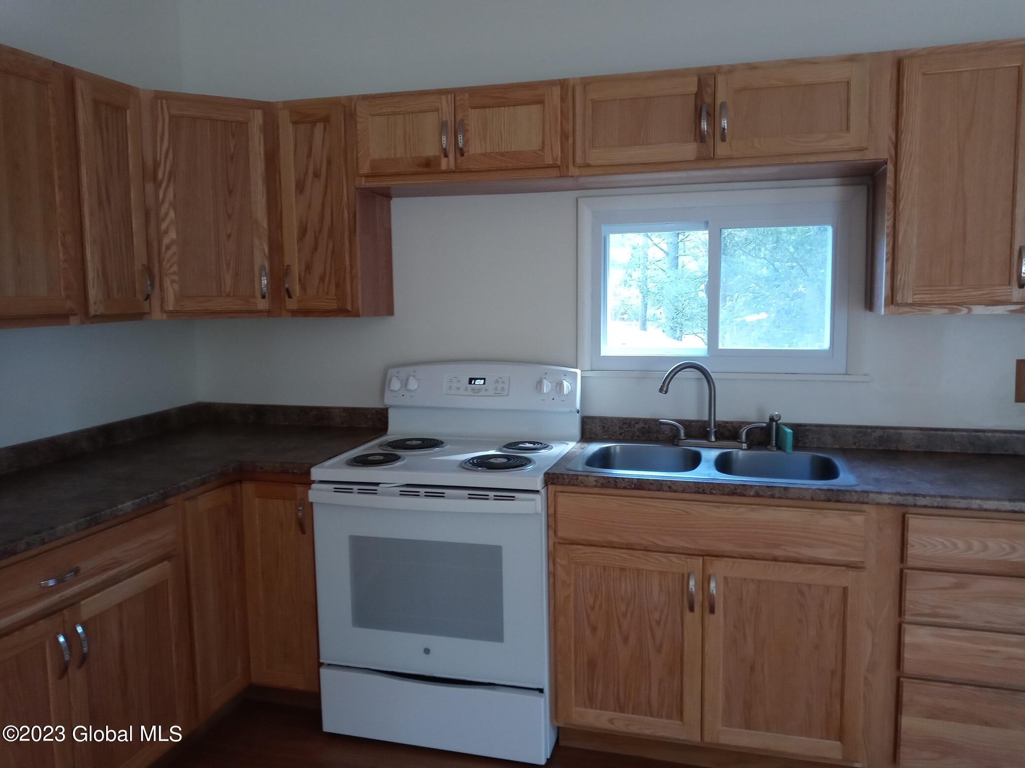 8 Robin Ann Lane Westerlo NY 12193