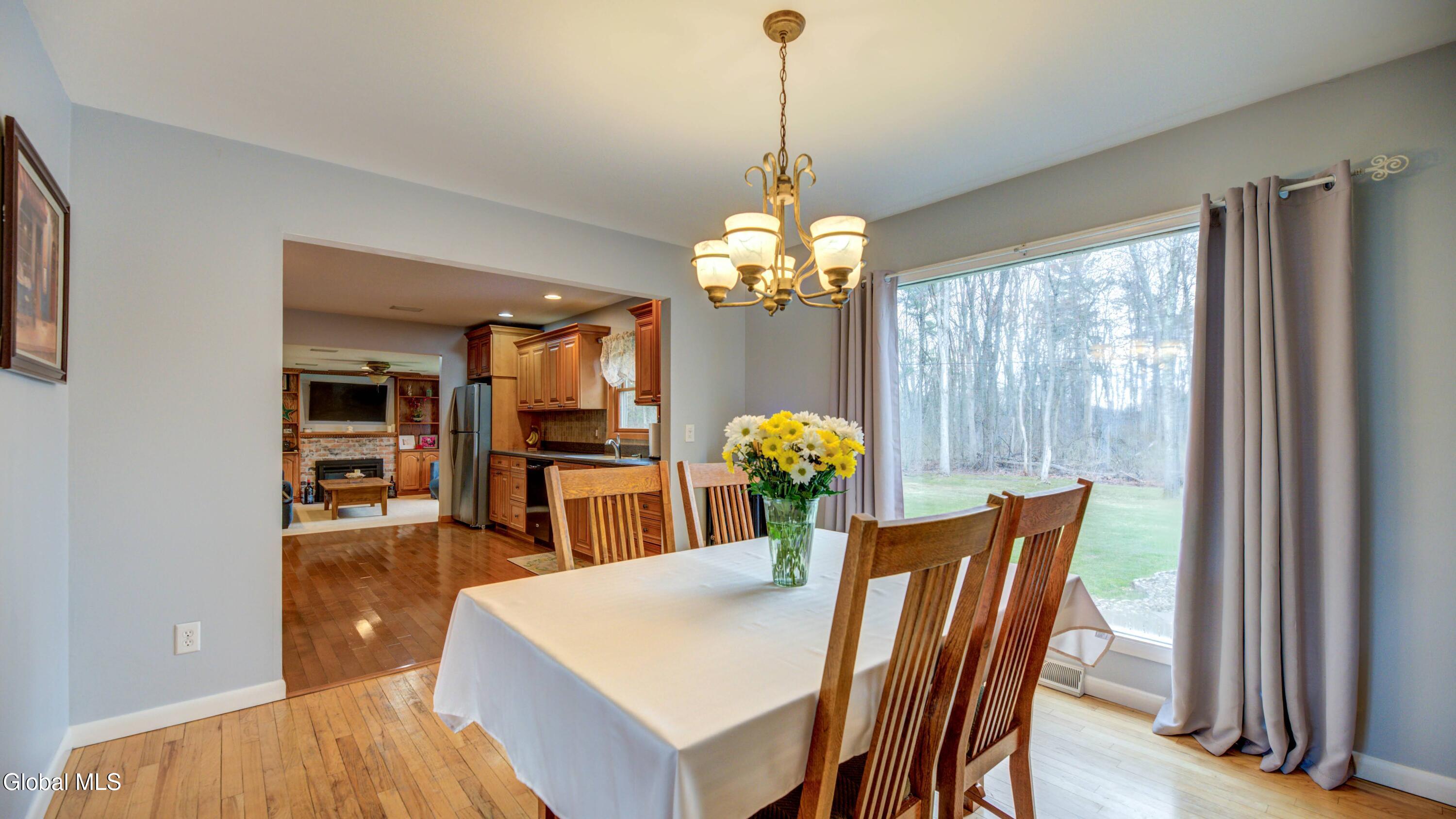 4328 Buckingham Drive Schenectady NY 12304