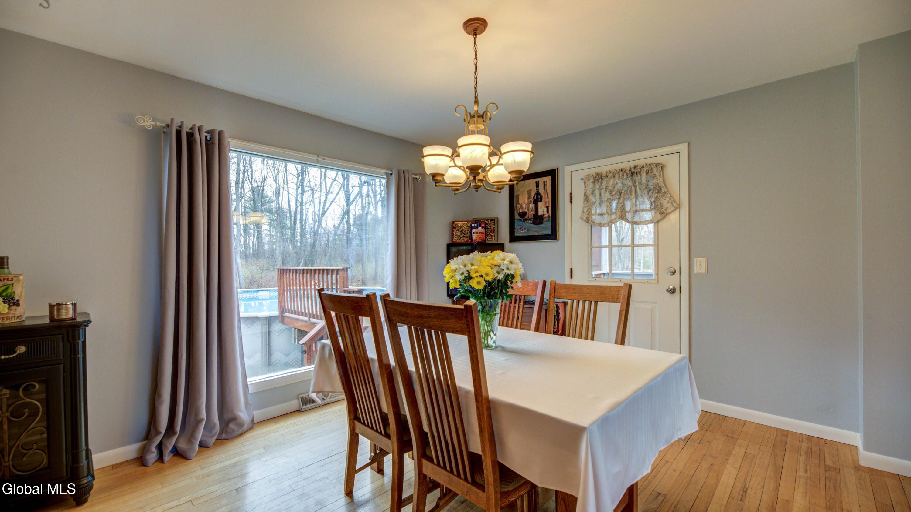 4328 Buckingham Drive Schenectady NY 12304