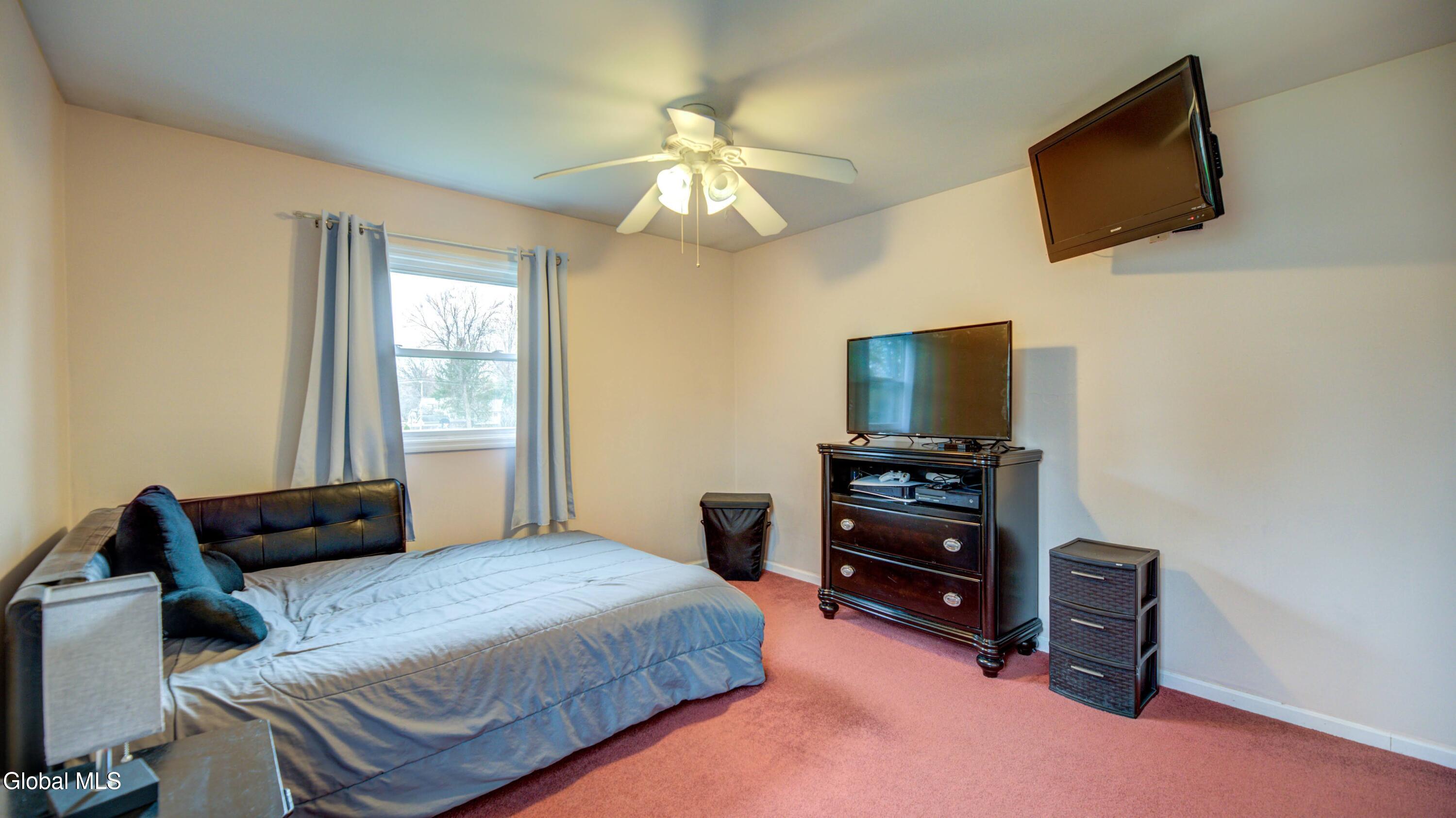 4328 Buckingham Drive Schenectady NY 12304