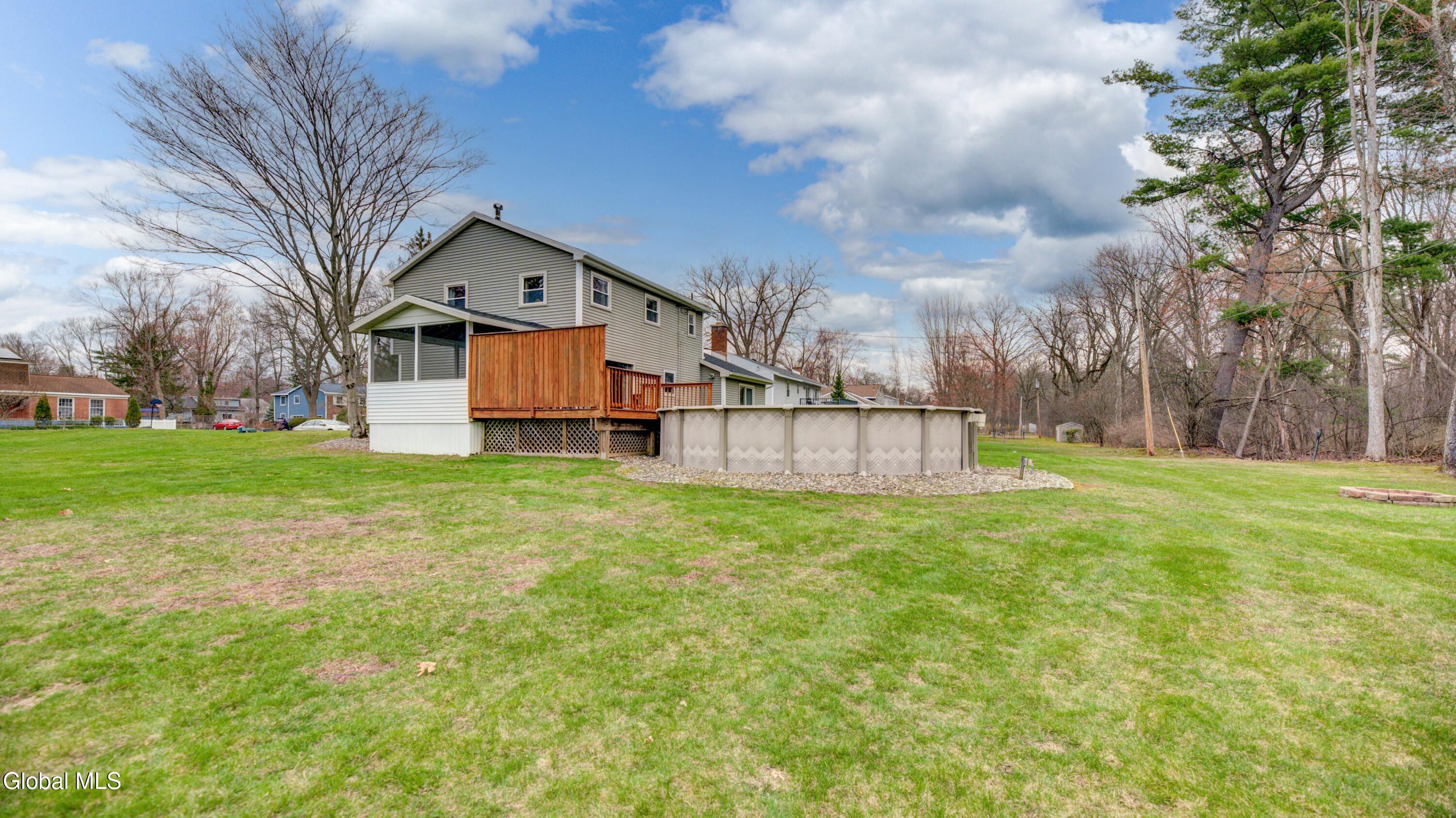 4328 Buckingham Drive Schenectady NY 12304