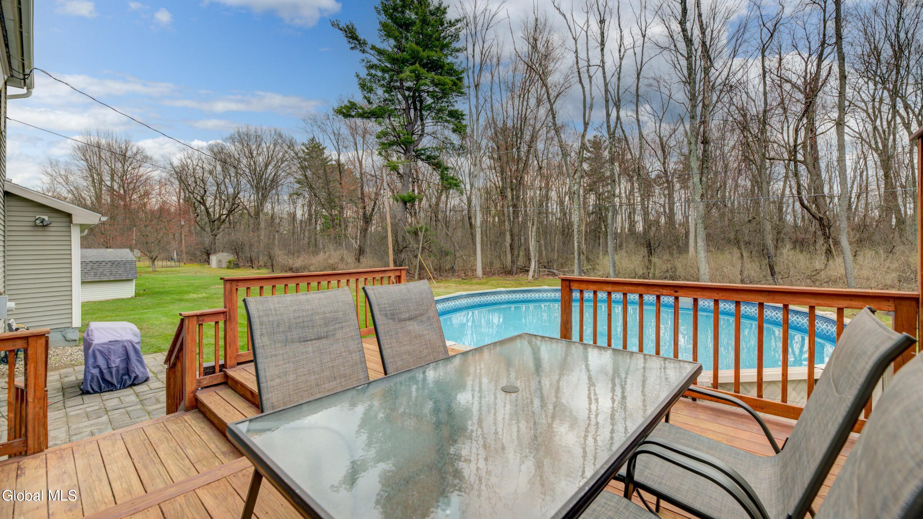 4328 Buckingham Drive Schenectady NY 12304