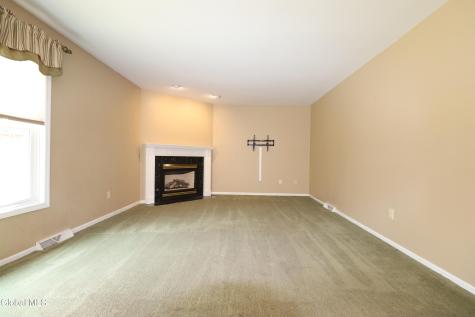 6967 Suzanne Court Guilderland NY 12303