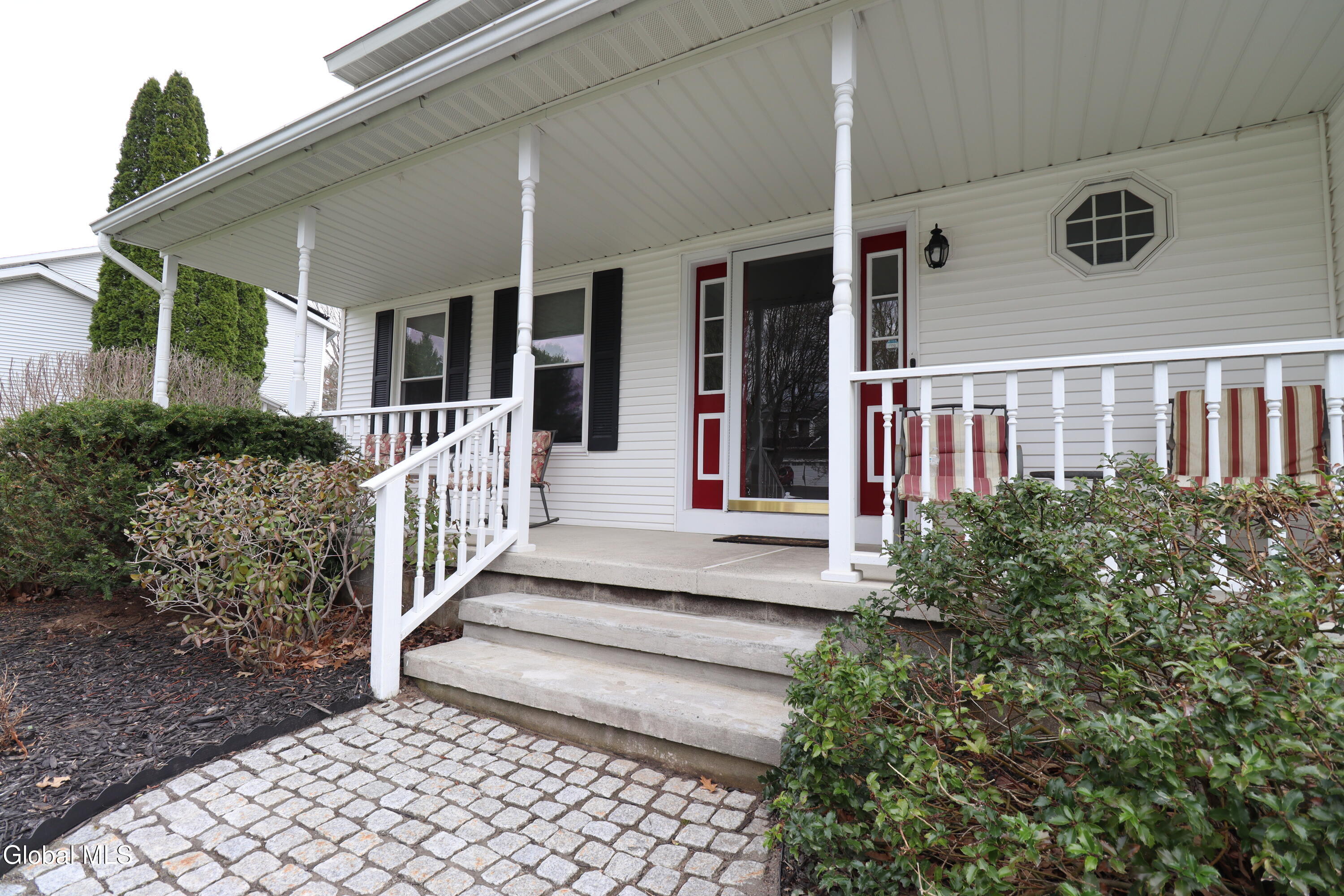 6967 Suzanne Court Guilderland NY 12303