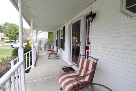6967 Suzanne Court Guilderland NY 12303