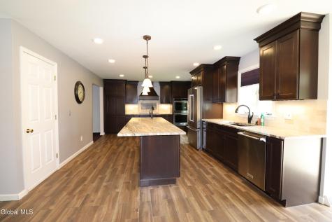 6967 Suzanne Court Guilderland NY 12303