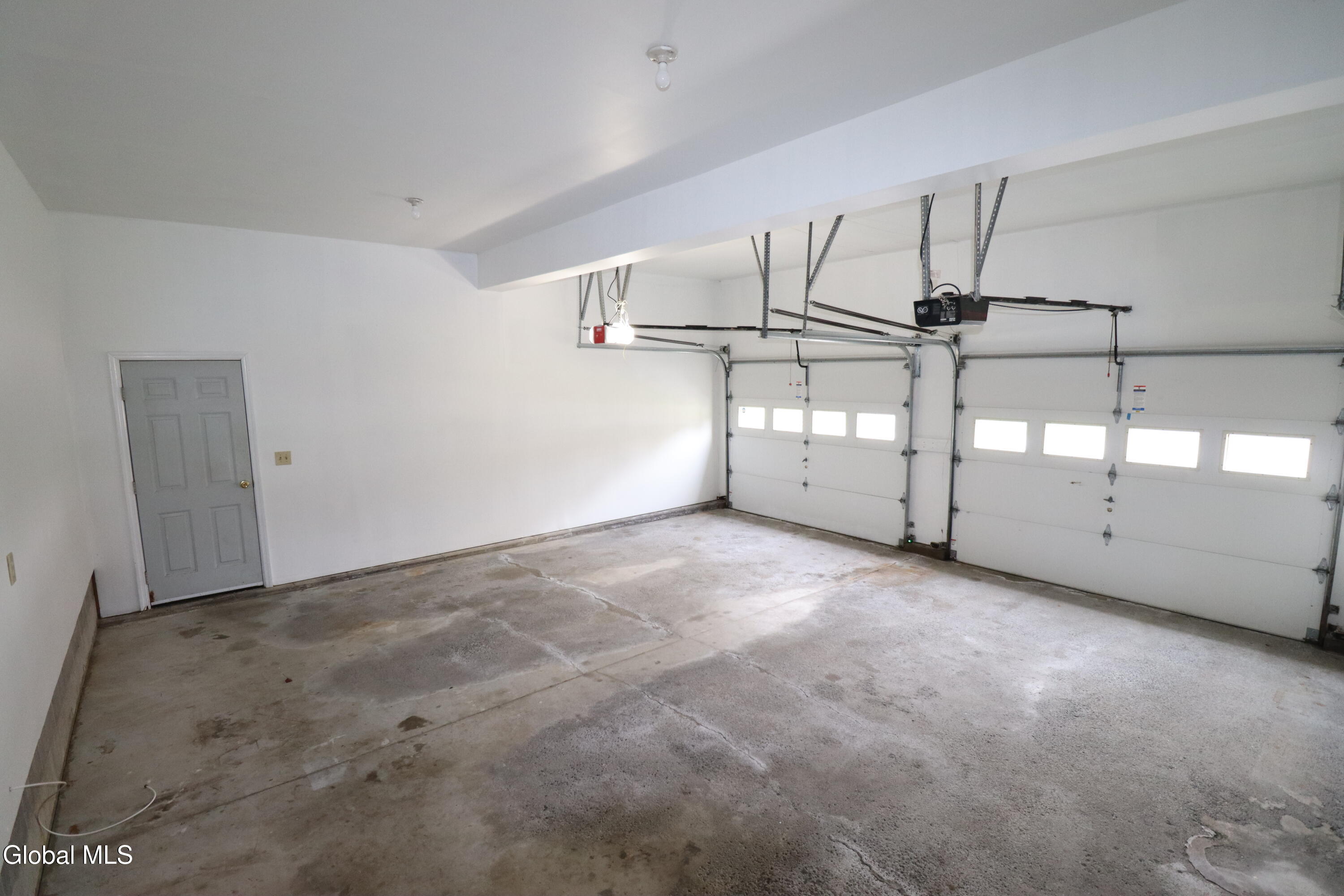 6967 Suzanne Court Guilderland NY 12303