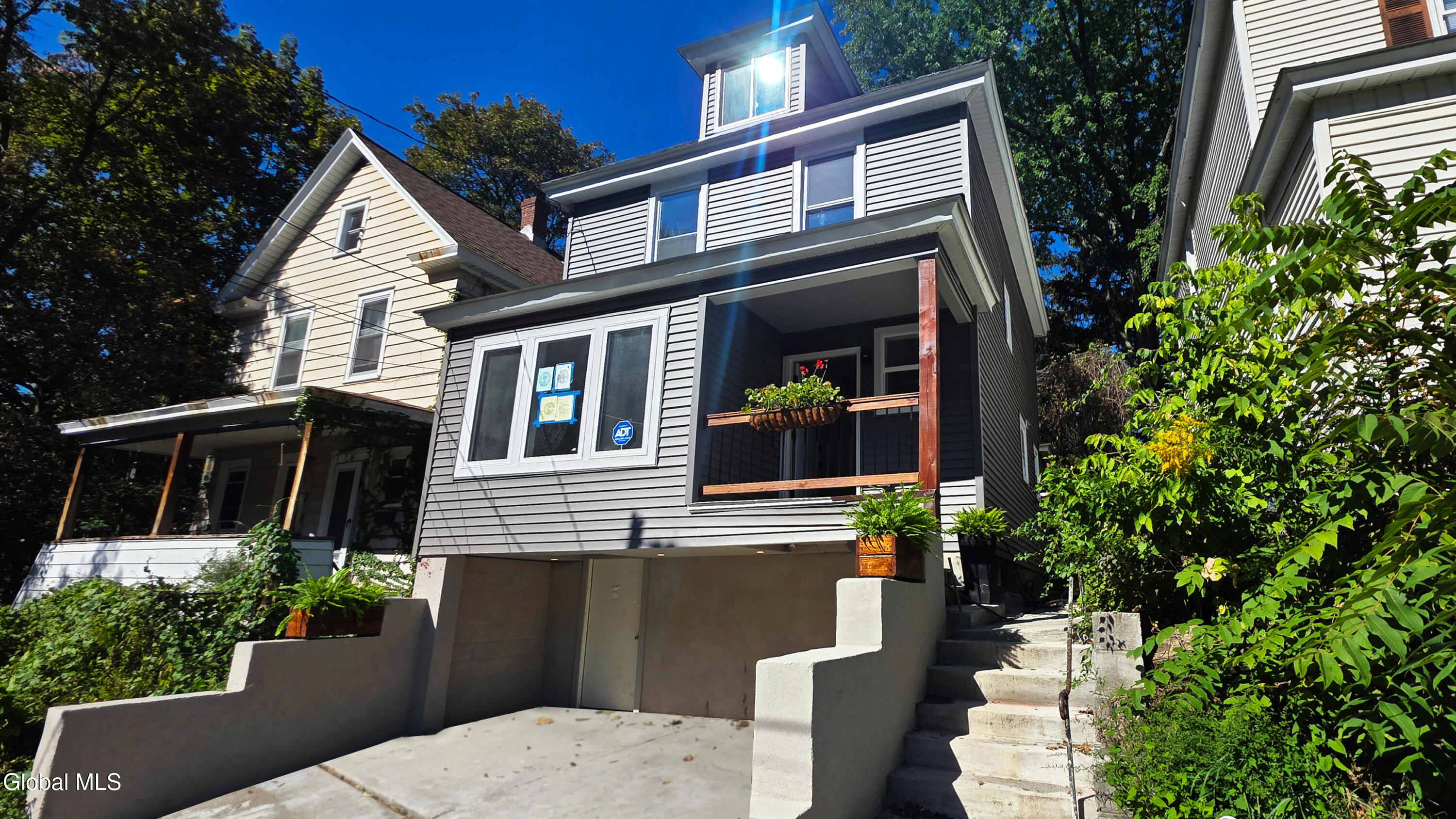 8 Sheldon Street Schenectady NY 12308