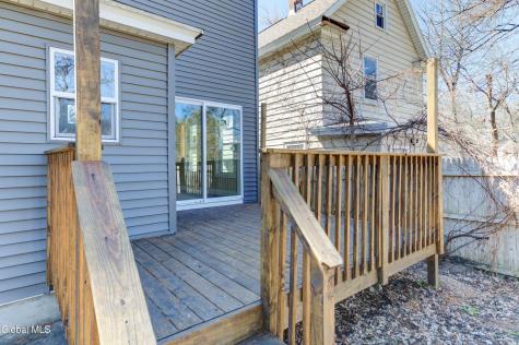 8 Sheldon Street Schenectady NY 12308